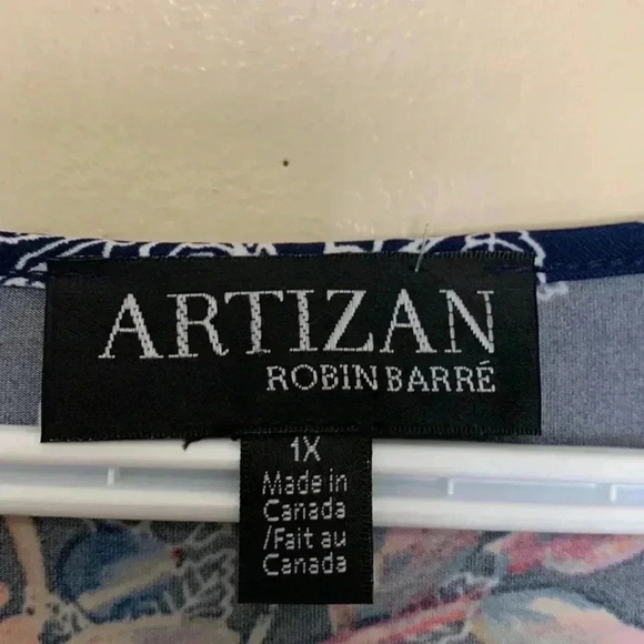 Artizan floral on navy summer dress w asymmetrical hem, packable, light weight - Picture 4 of 5